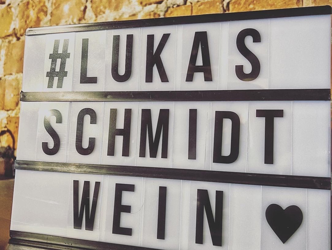 Weinabo Februar 2022 / Prickelnd - Lukas Schmidt Wein