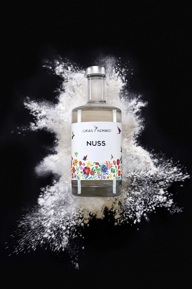 LUKAS SCHMIDT - Nuss - Feine Nougatnote - Hasselnussspirituose - 500ml Flasche - LUKAS SCHMIDT® Premium Weine