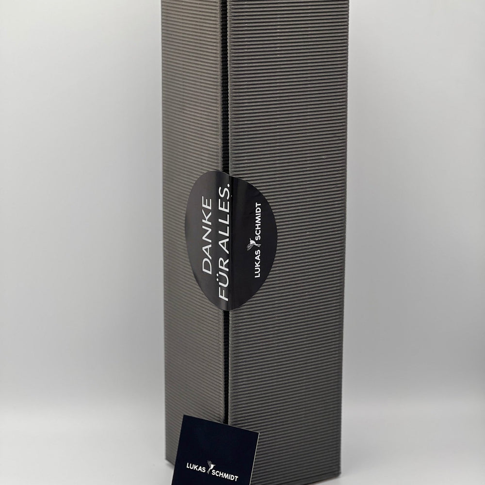 LUKAS SCHMIDT - Geschenkkarton ONE – Stilvoll. Elegant. Charaktervoll. - Lukas Schmidt Wein